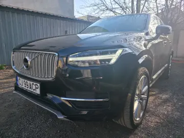 VOLVO XC90_T8