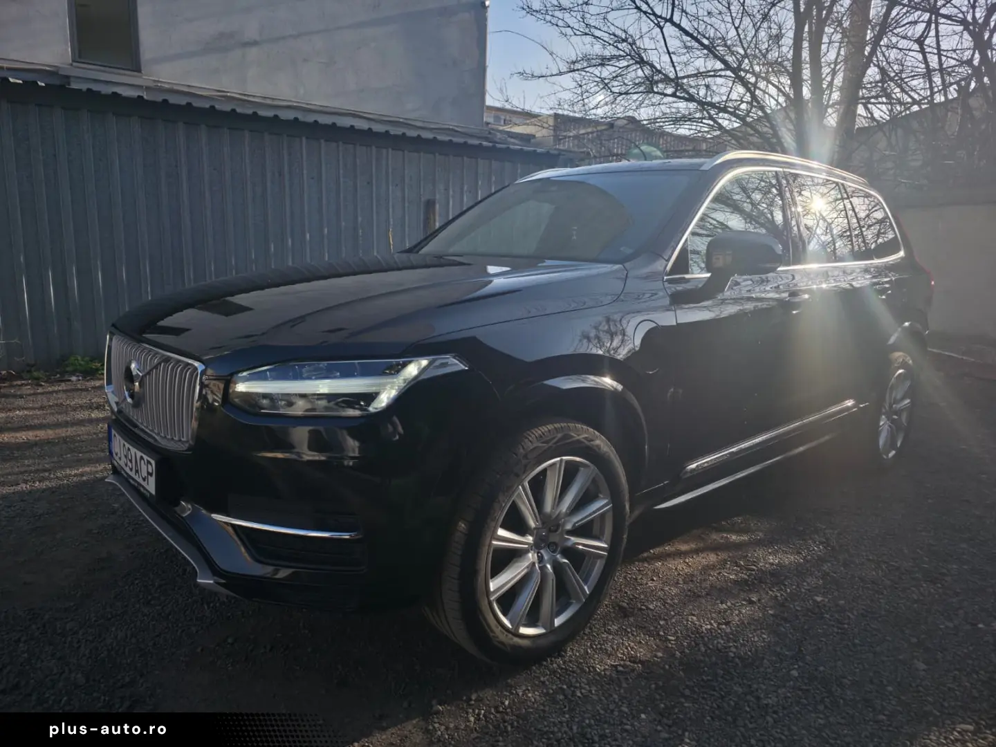 VOLVO XC90_T8