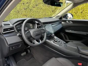 LYNC AND CO 01 1.5 T Aut PHEV PANO LED ACC MEMO 360