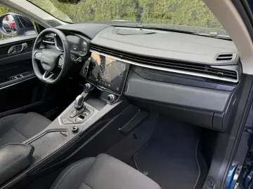 LYNC AND CO 01 1.5 T Aut PHEV PANO LED ACC MEMO 360