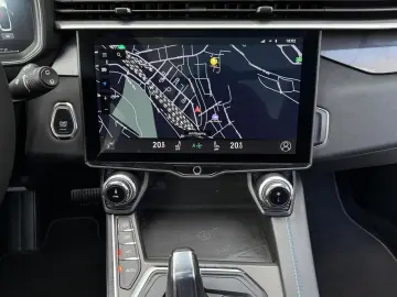 LYNC AND CO 01 1.5 T Aut PHEV PANO LED ACC MEMO 360