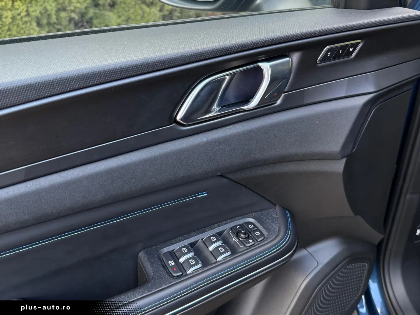 LYNC AND CO 01 1.5 T Aut PHEV PANO LED ACC MEMO 360