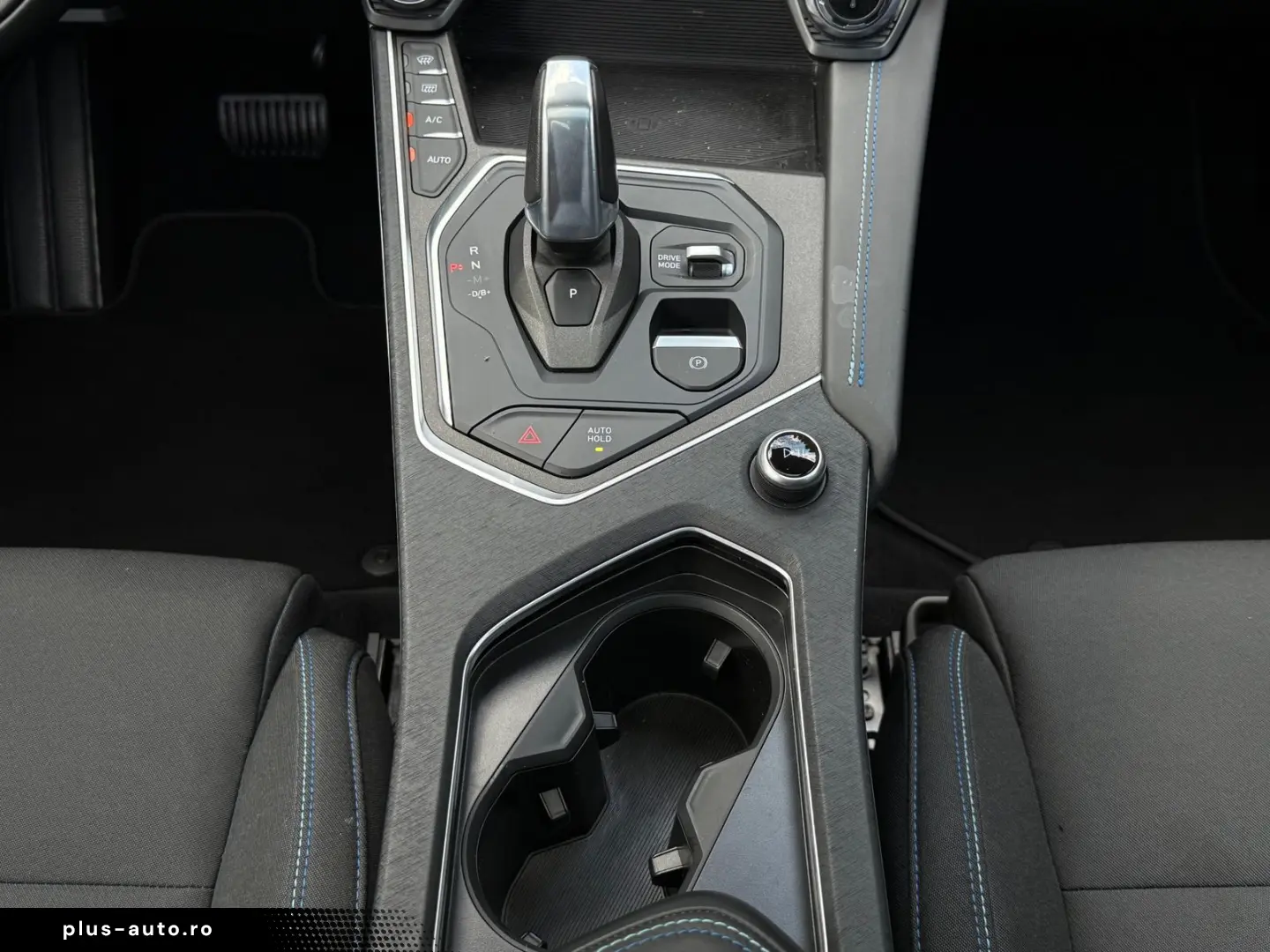 LYNC AND CO 01 1.5 T Aut PHEV PANO LED ACC MEMO 360