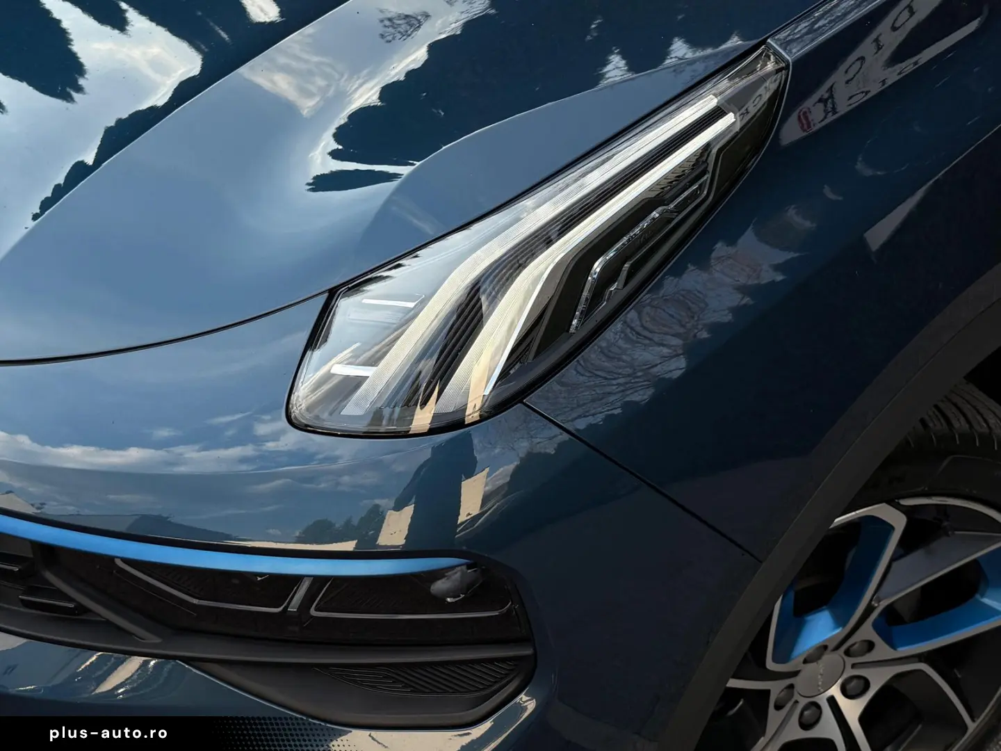 LYNC AND CO 01 1.5 T Aut PHEV PANO LED ACC MEMO 360