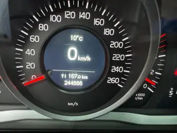 Volvo Xc60 Diesel 2.4 2014 Automata