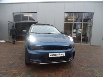 LYNC AND CO 01 eHybrid  Pano ACC LED Navi