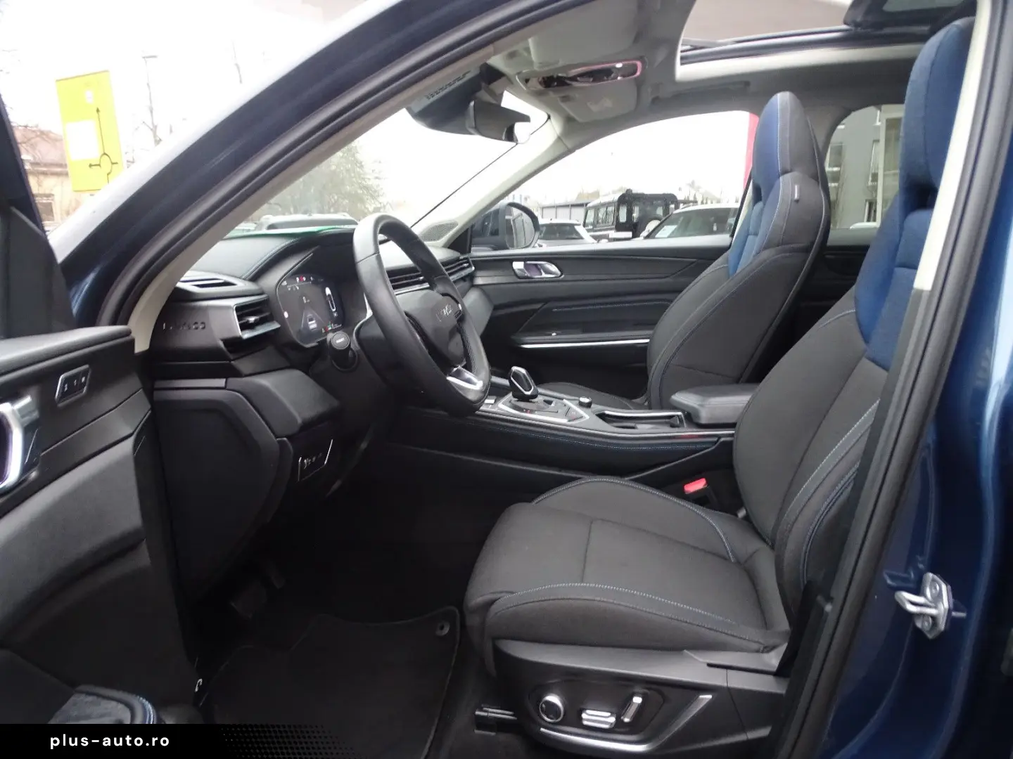 LYNC AND CO 01 eHybrid  Pano ACC LED Navi