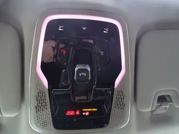 LYNC AND CO 01 eHybrid  Pano ACC LED Navi