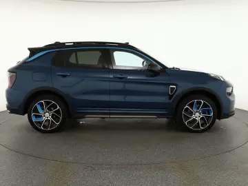 LYNC AND CO 01 1.5 PHEV Aut. LED ACC 360  Pano