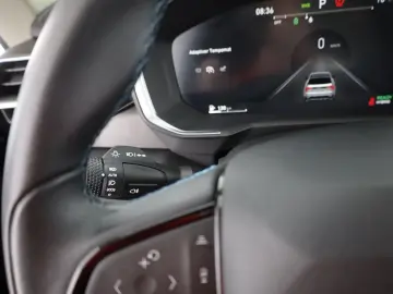 LYNC AND CO 01 1.5 PHEV Aut. LED ACC 360  Pano