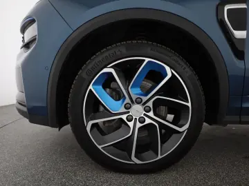 LYNC AND CO 01 1.5 PHEV Aut. LED ACC 360  Pano