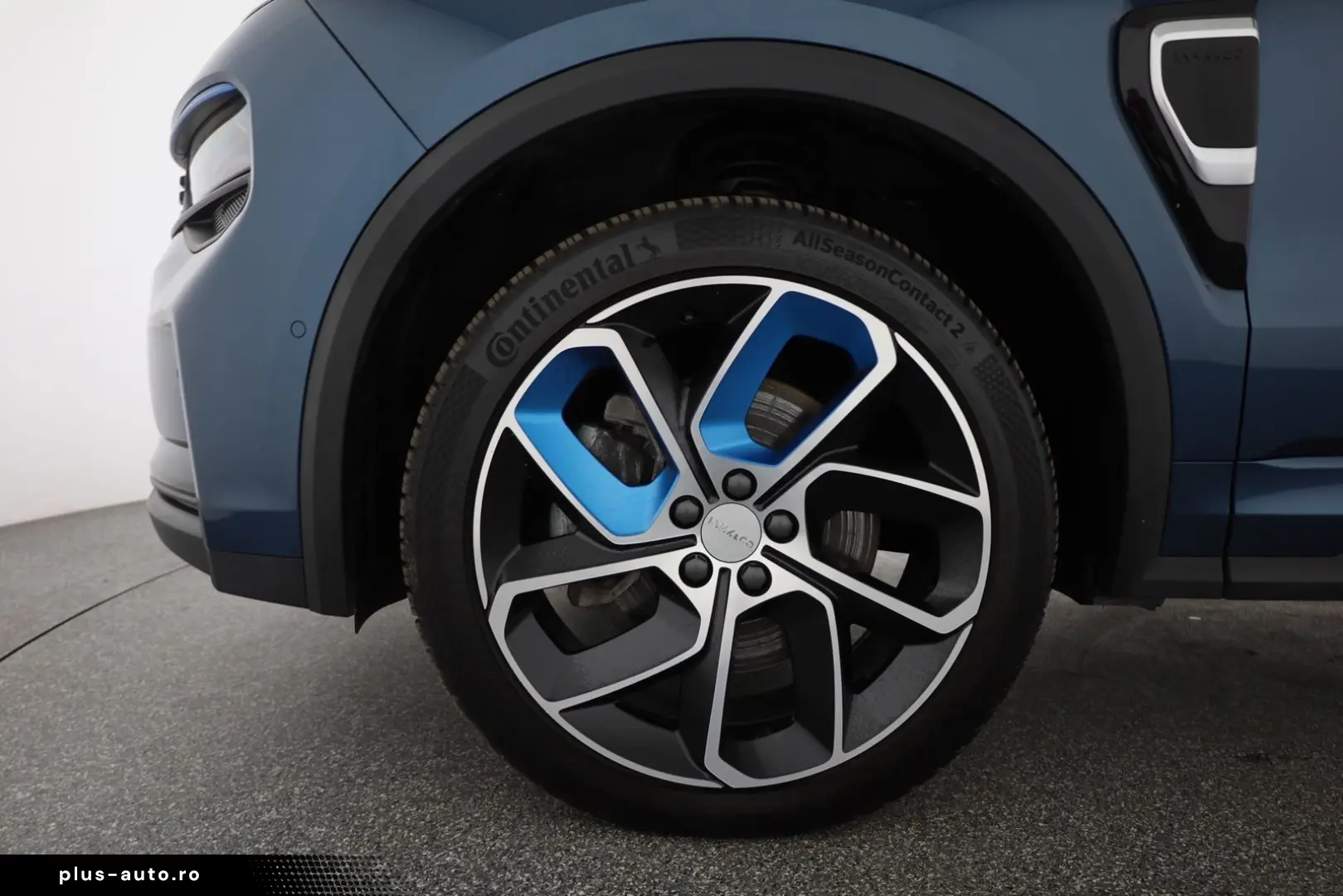 LYNC AND CO 01 1.5 PHEV Aut. LED ACC 360  Pano