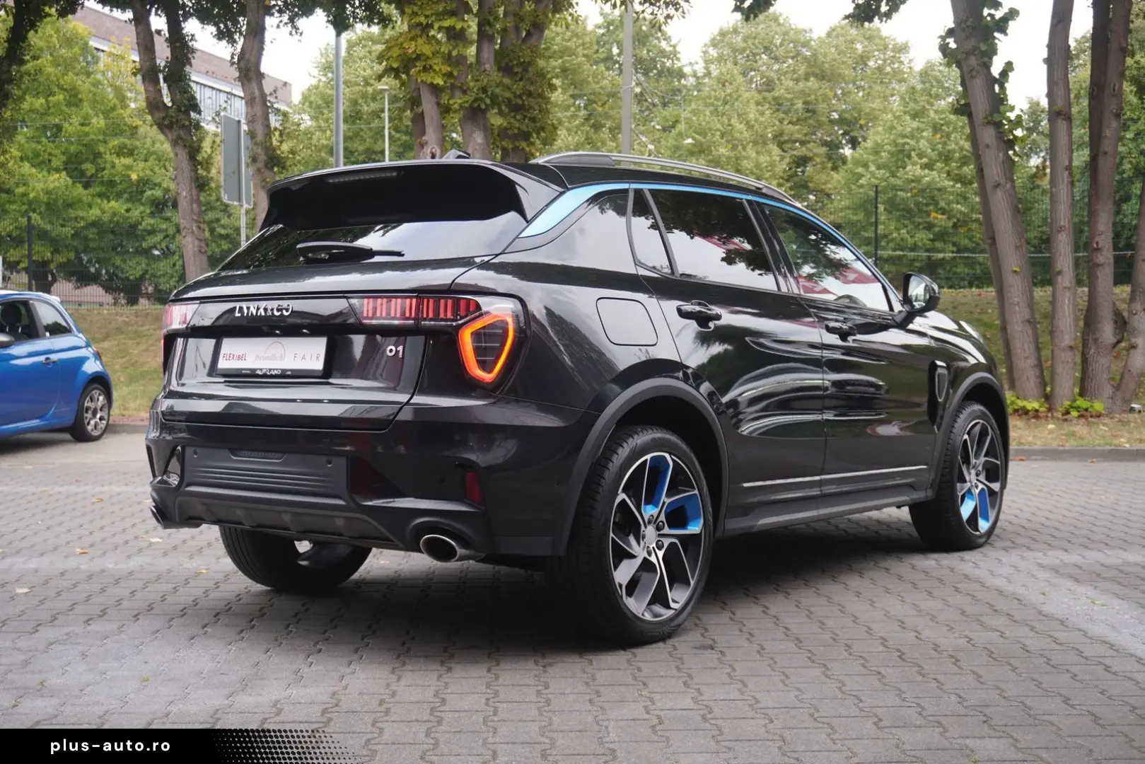 LYNC AND CO 01 1.5 PHEV Aut. LED ACC 360  Pano