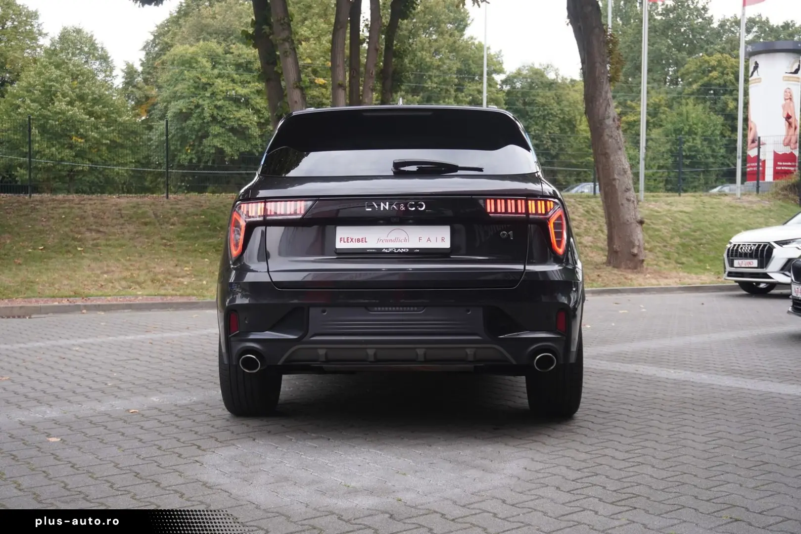 LYNC AND CO 01 1.5 PHEV Aut. LED ACC 360  Pano