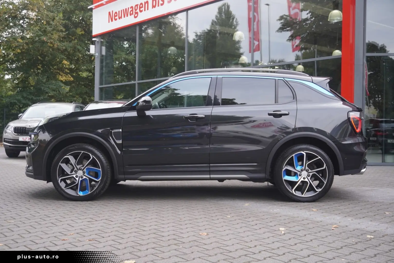 LYNC AND CO 01 1.5 PHEV Aut. LED ACC 360  Pano