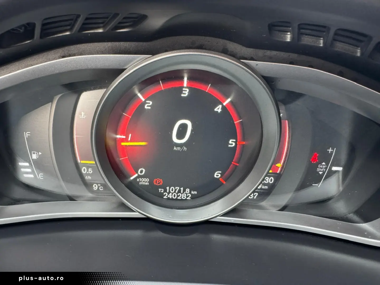 Volvo V40 Diesel 2.0 2017 Manuala