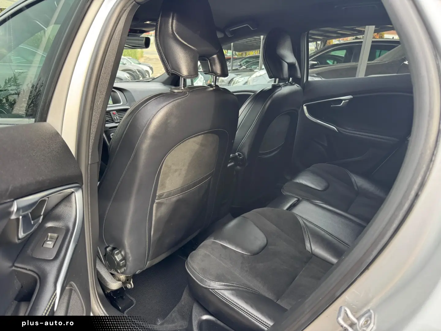 Volvo V40 Diesel 2.0 2017 Manuala