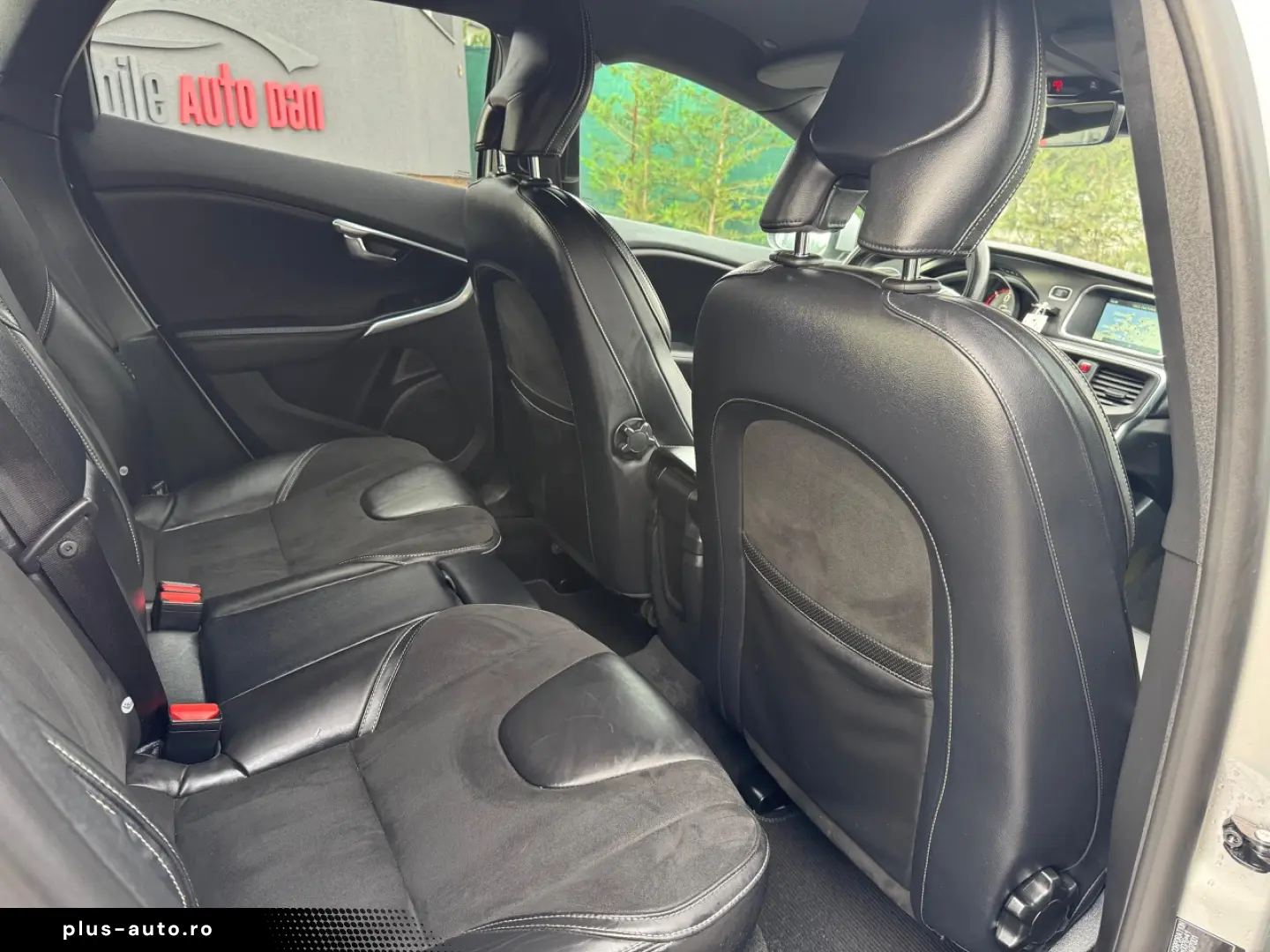 Volvo V40 Diesel 2.0 2017 Manuala