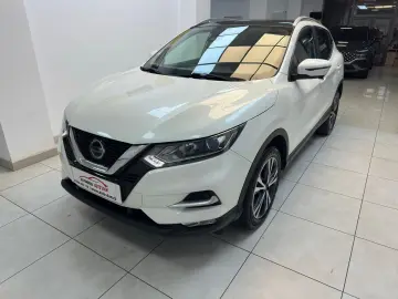 Nissan Qashqai Diesel 1.6 2018 Manuala