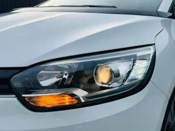 Renault Scenic Bose FAB. 09.2016 1.2 BENZINA 116 CP   Euro 6