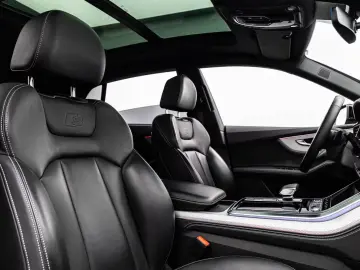 Audi Q8 50TDi 2x S LINE ACC HuD PANO LASER 360