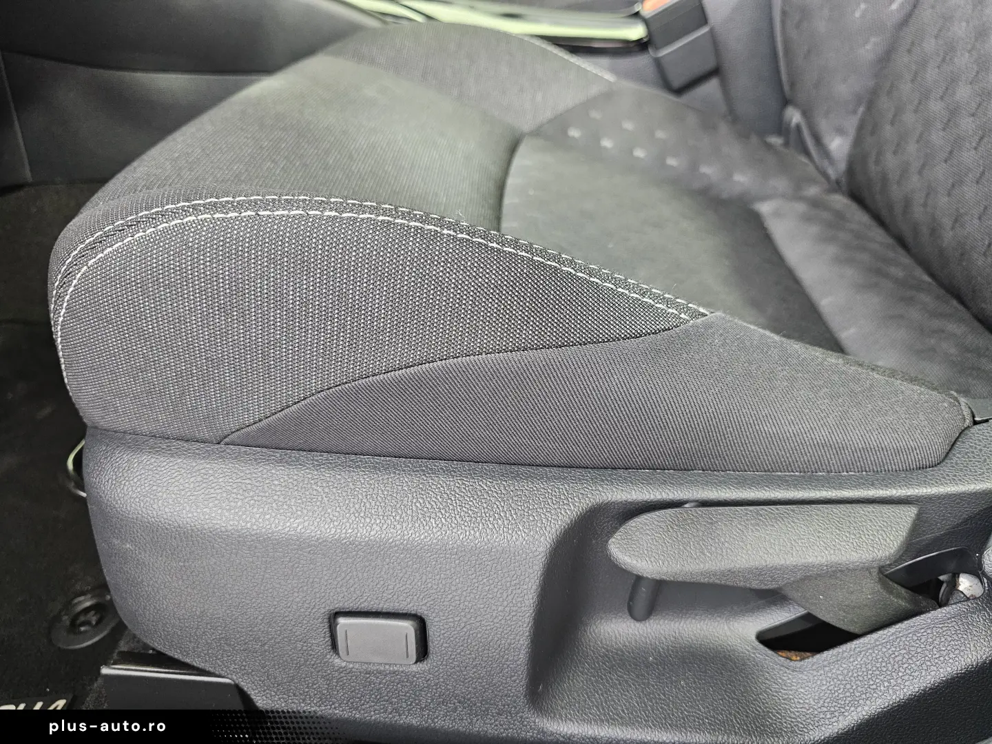 Toyota Corolla 1 8 Hybrid Touring Sports Active Drive