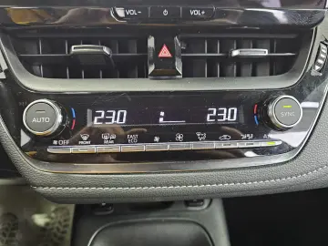 Toyota Corolla 1 8 Hybrid Touring Sports Active Drive