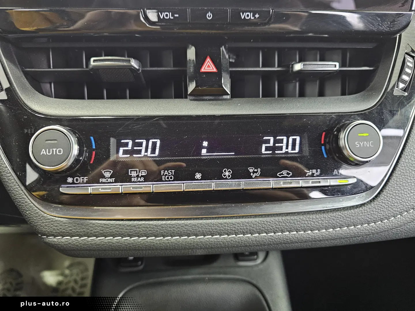 Toyota Corolla 1 8 Hybrid Touring Sports Active Drive