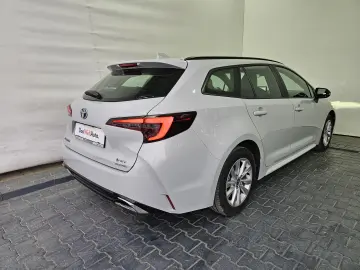 Toyota Corolla 1 8 Hybrid Touring Sports Active Drive