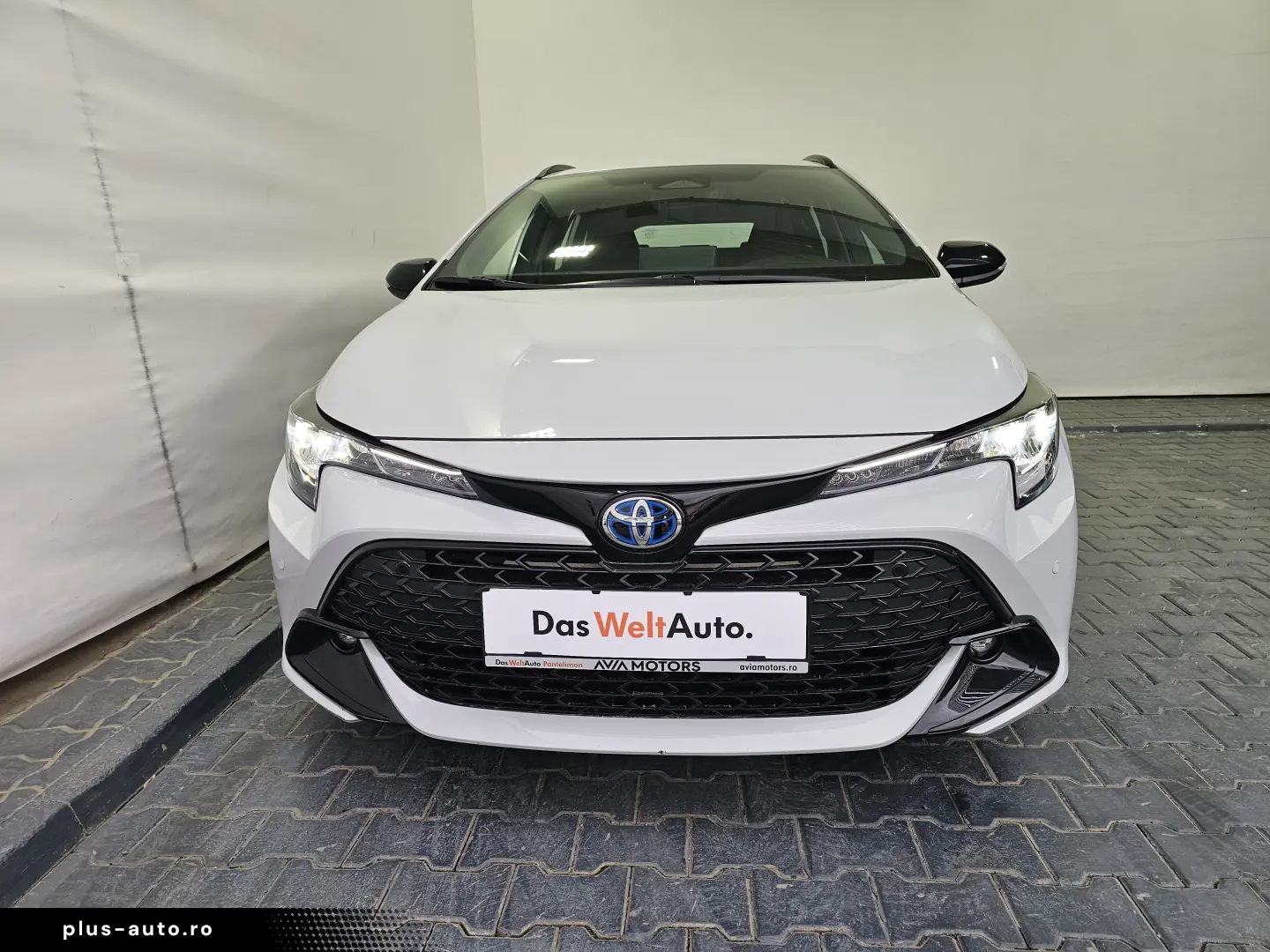 Toyota Corolla 1 8 Hybrid Touring Sports Active Drive