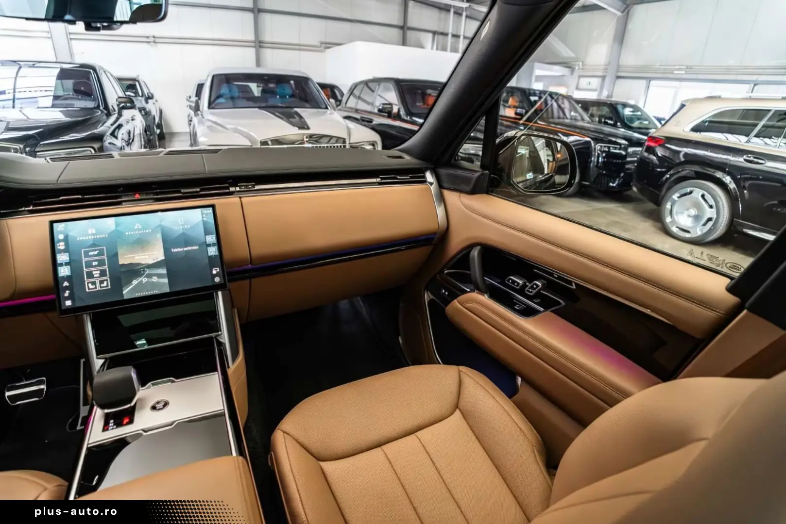 Land Rover Range Rover P460e HSE   Pano   L.Brown   Shadow