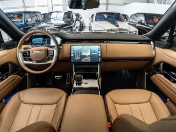 Land Rover Range Rover P460e HSE   Pano   L.Brown   Shadow