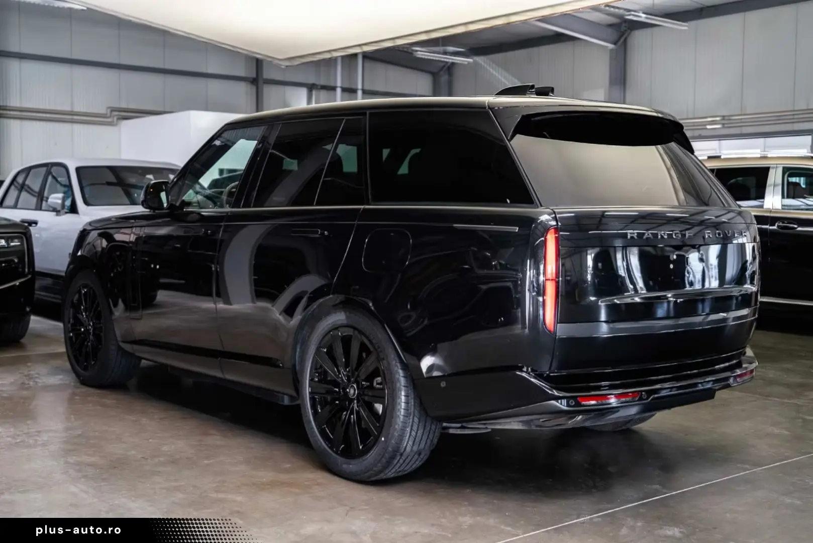 Land Rover Range Rover P460e HSE   Pano   L.Brown   Shadow