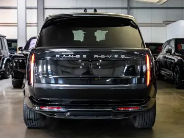 Land Rover Range Rover P460e HSE   Pano   L.Brown   Shadow