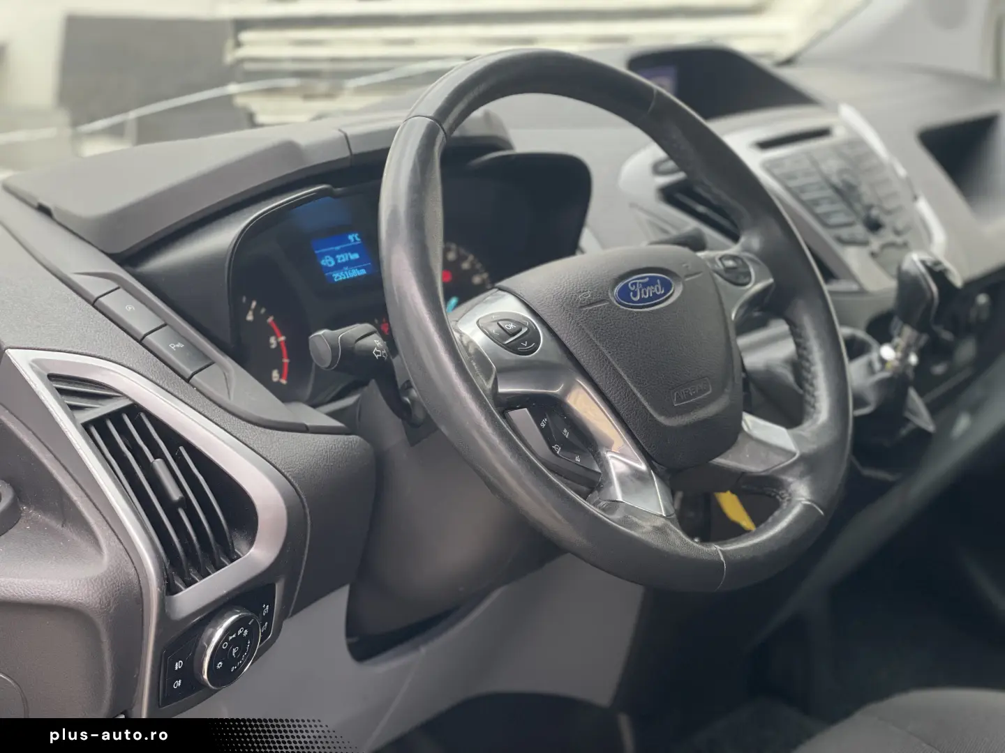 Ford Transit Custom 2.2 TDCI 2015