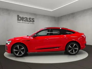 AUDI SQ8 Sportback e-tron 370 kW