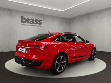 AUDI SQ8 Sportback e-tron 370 kW