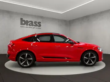 AUDI SQ8 Sportback e-tron 370 kW