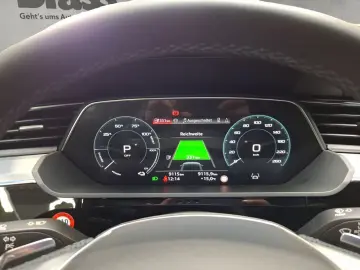 AUDI SQ8 Sportback e-tron 370 kW