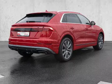Audi Q8 50 TD S line quattro S Tronic PANO
