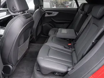 Audi Q8 50 TD S line quattro S Tronic PANO