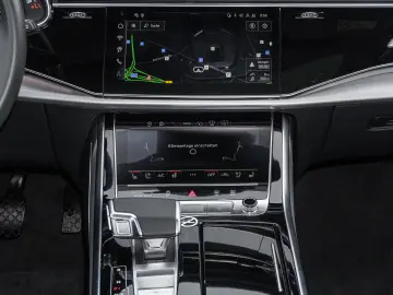 Audi Q8 50 TD S line quattro S Tronic PANO