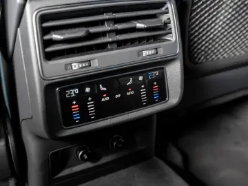 Audi Q8 50 TDI quattro S-line Luft Pano ACC