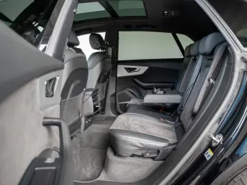 Audi Q8 50 TDI quattro S-line Luft Pano ACC
