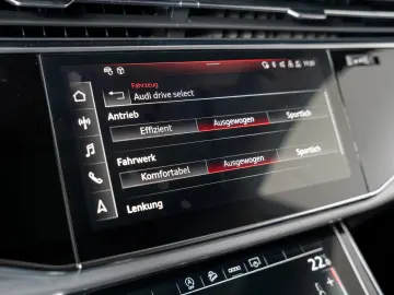 Audi Q8 50 TDI quattro S-line Luft Pano ACC