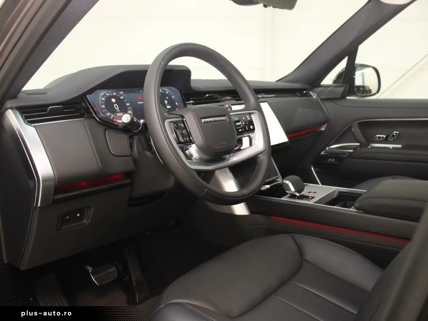 Land Rover Range Rover P550e HSE Hybrid SWB AHK Head-Up