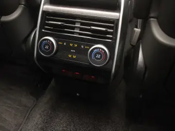 Land Rover Range Rover P550e HSE Hybrid SWB AHK Head-Up