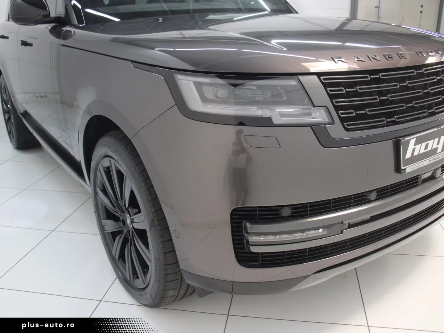 Land Rover Range Rover P550e HSE Hybrid SWB AHK Head-Up