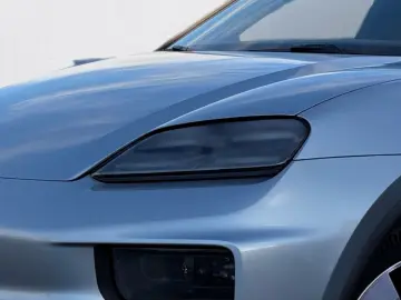 PORSCHE Macan 4 Electric LUFTFAHRWERK PANORAMADACH