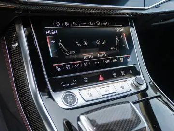 Audi Q8 S line 50 TDI qu. tiptronic Navi HuD Pano ACC